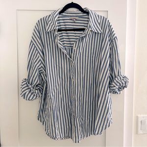 H&M | Oversized Button-down shirt